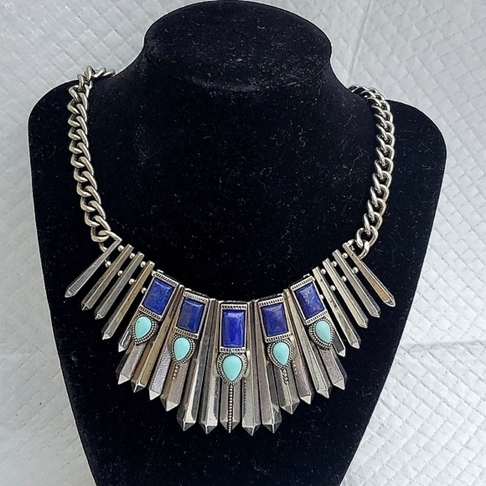 AZTEC TARGET NECKLACE‎ SILVER SPRING SUMMER.NWT